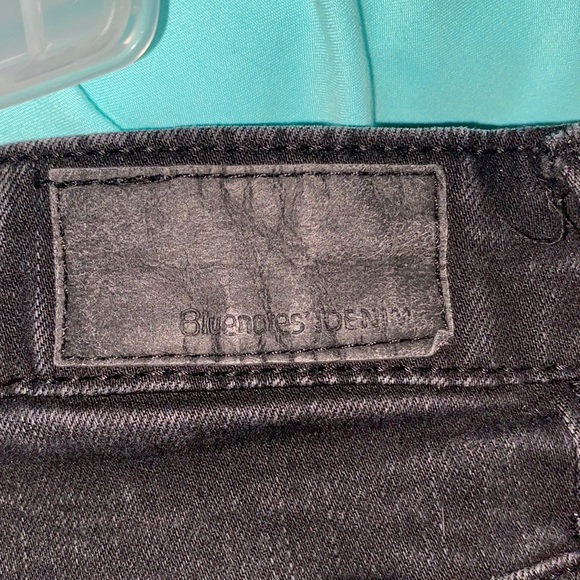 Black Ripped Jeans - Picture 3 of 5